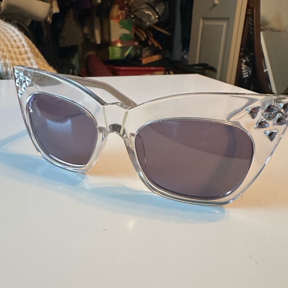 Clear Cat Eye Jeweled Kohl & Kaftans Pared Sunglasses